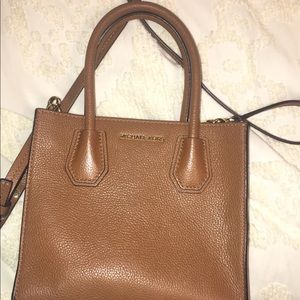 Micheal Kors Crossbody Purse